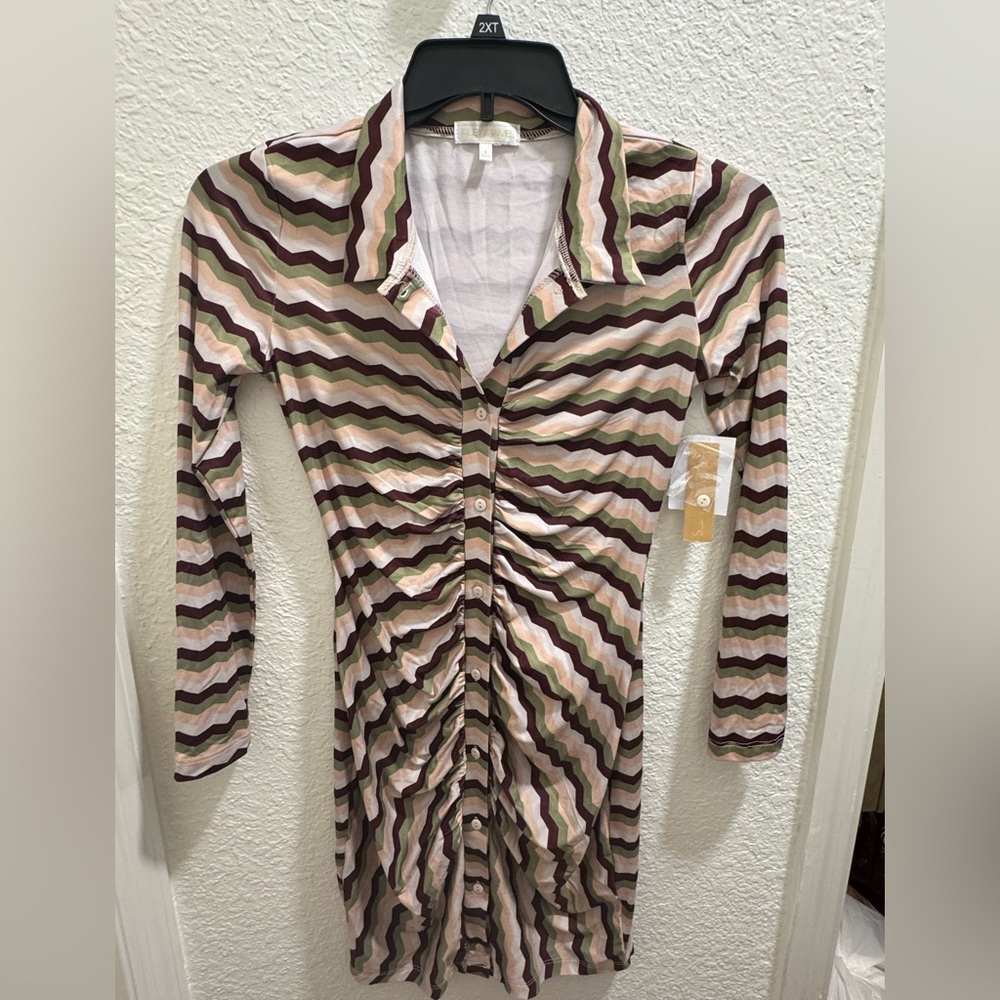 Women’s Groovy Striped Long Sleeve Button-Up Dress